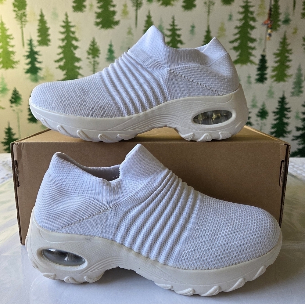 White Women's Slip-On Hypersoft Sneakers
